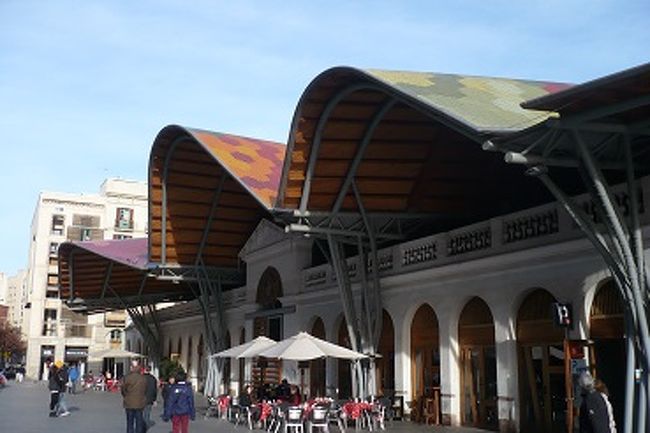 もう一つのメルカドへ。<br />ガーン、もう終わってました；；