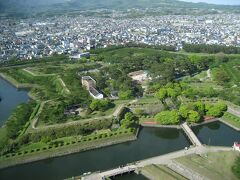 城内は函館戦争最後の舞台となった場所とあって、当時の堀や石垣、土塁などが残っています。

