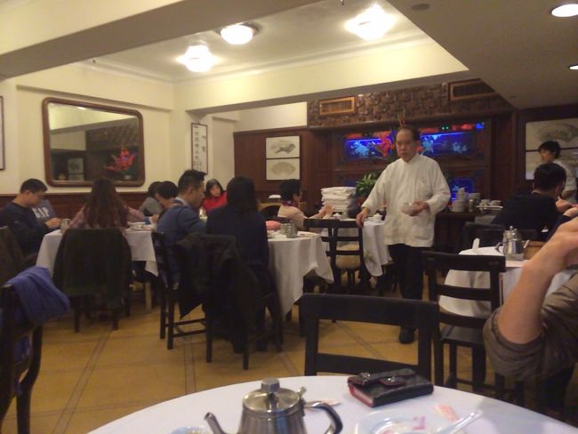 <br />　陸羽で飲茶