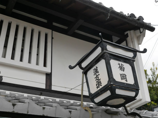 昼過ぎに奈良に到着し、待ち合わせまでまだ少しあるので。ランチがてら奈良町あたりをぶらぶら・・