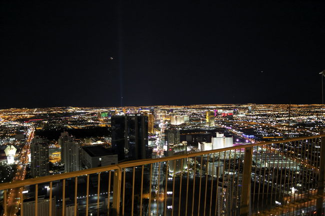 ストラトスフィアからの夜景です。