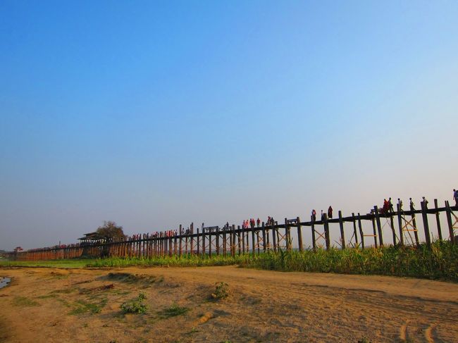 はは！！<br />本日２回目。<br />ウーベイン橋に到着☆<br /><br />今回はここで夕日を見ようかなと思います。