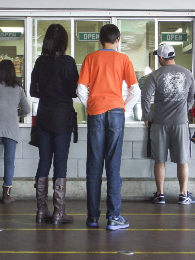 どうです？この子の足の長さ！日系のようでしたがちょっと長過ぎっしょ（笑）