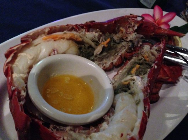 ロブスター大きいけど食べるとこ少ない!!<br />主人は毎日食べたいとかいうけど、高いのでもう注文しません。<br />でもやっぱり美味しかった!!
