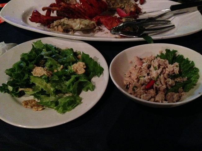 サラダはドレッシングがイマイチ。キラグエン美味しいです。