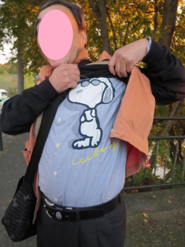 ＪＯＥＣＯＯＬさんのお洋服には、やはりＪＯＥＣＯＯＬスヌ君が！