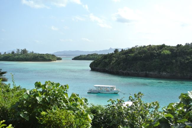 川平湾です！<br /><br />１日目は天気が良くなくて<br />旦那さんにどうしてもキレイな川平湾を<br />見てほしかったから、リベンジしましたよ〜<br /><br />１００点満点ではないけれど<br />なかなかキレイ、かな？