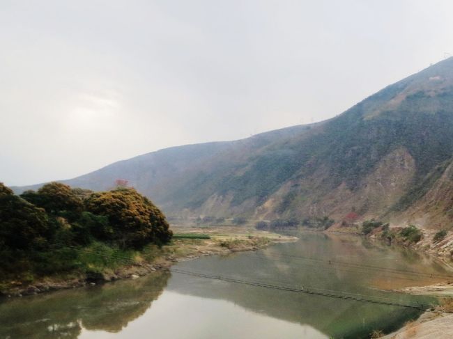 紅河沿いを省道のS212とS214の分岐地点まで戻ります。