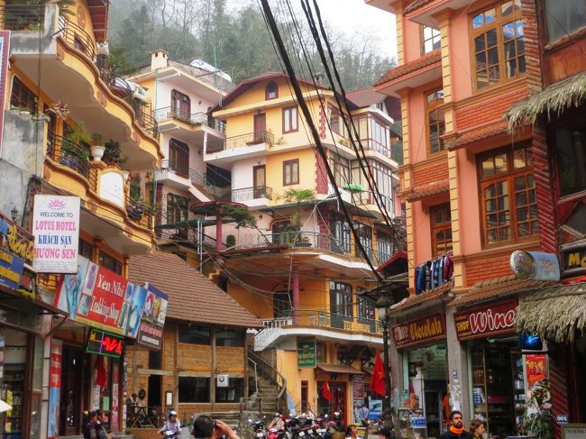 サパのメイン通り。<br /><br />こりあたりがメインのようです。