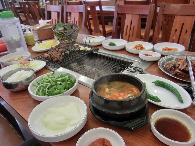 もちろん注文はデジカルビ２人前です。<br />この店に来たら牛カルビではなくデジカルビを注文しましよう(^O^)