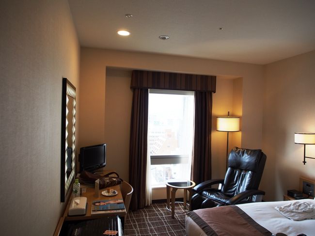 那覇に到着し、この日の宿となるダブルツリーにチェックイン。