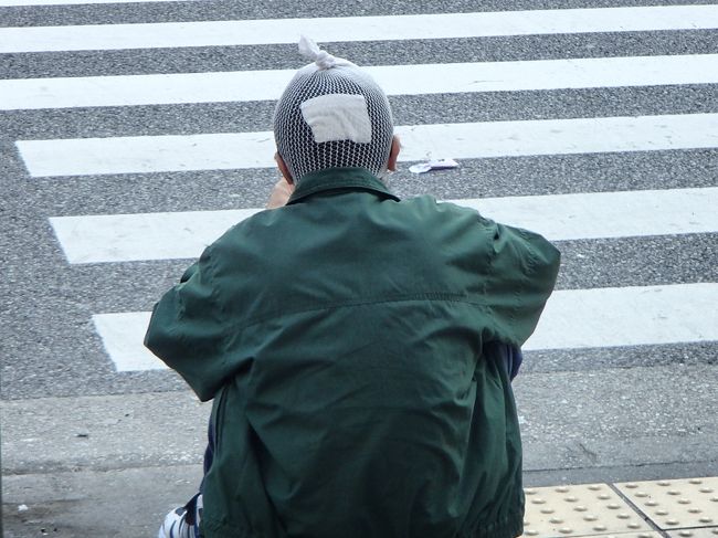 マジで笑えなさそうな人。