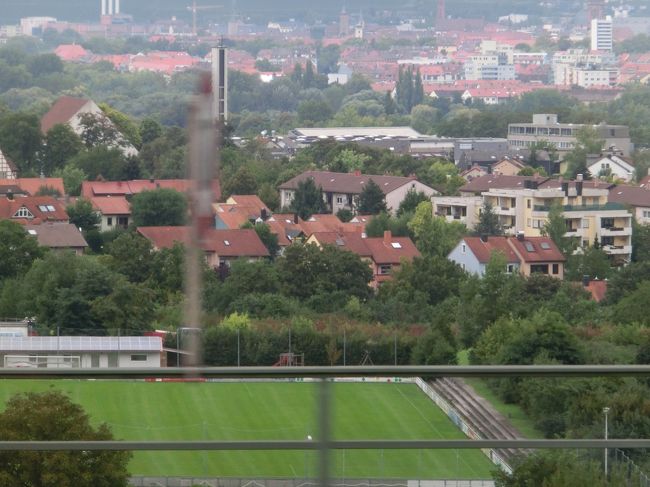 約３時間のバスの旅。<br />そろそろ、ローテンブルクです。