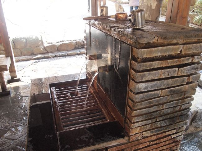 温水と冷水と選べるやさしさ？<br />味・・というか臭いは鉄棒使ったあとの手のひらの臭い・・・。つまり、鉄くさい。