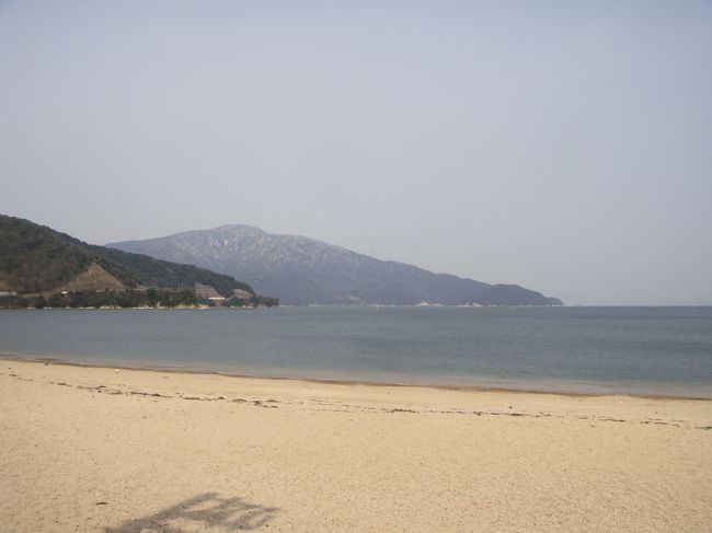 海水浴場にもなっております。<br />我らは昔、敦賀原発の側の海岸へ行っていました。