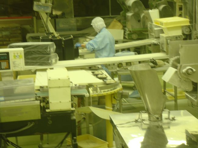 何かを機械で作っているところ・・・・・なんだったか忘れました！