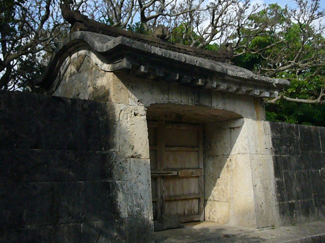 守礼の門を後にホテルに向かいます