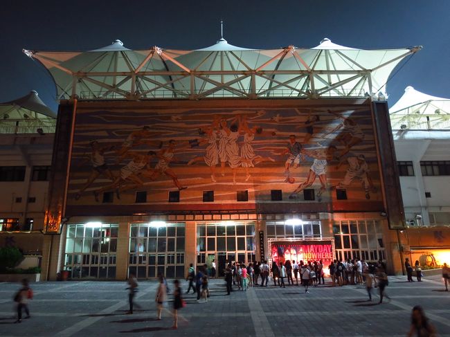 ○　台湾体育運動大学台中校区<br /><br />ライブ会場。