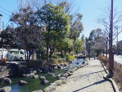 一之江境川親水公園をちょっと歩いたら、行き過ぎそうになりました。