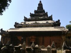 ピタカタイ。
ここはぼろぼろです。