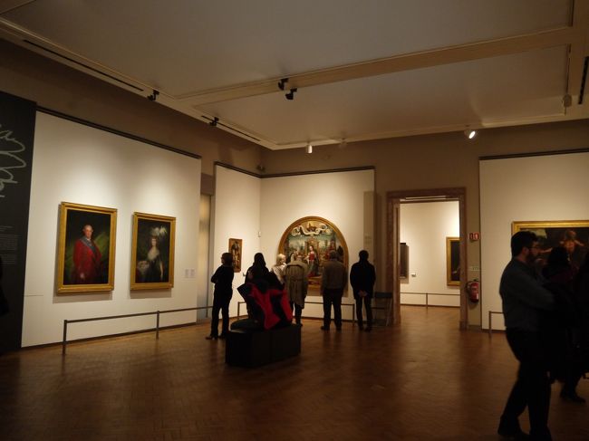 ちょっと駆け足で見学。