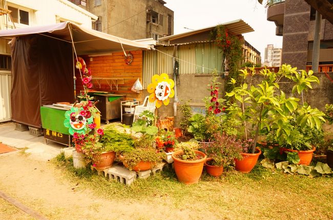 駁二藝術特區内にあるおうち？<br /><br />なんか可愛い