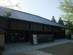 東大寺ミュージアムとういうのができていて月光菩薩立像（国宝）など見れます。東大寺も美仏の宝庫です。