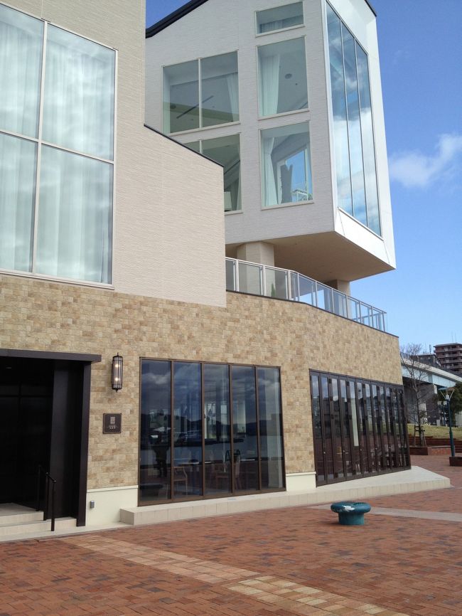 結婚式場も併設されているみたいです。<br /><br />おしゃれですね。