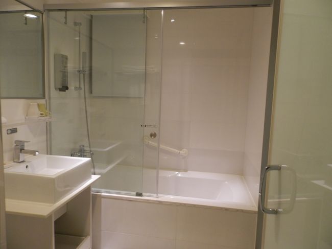 バス＆トイレ。<br />ウォシュレット付はポイント高いです。