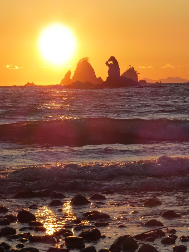 西伊豆ドライブ 富士山と夕陽の絶景を求めて 富士見スポットを巡り 大田子海岸の夕陽に感動し 堂ヶ島 ニュー銀水に宿泊しました 黄金崎 大田子 静岡県 の旅行記 ブログ By ろこままさん フォートラベル