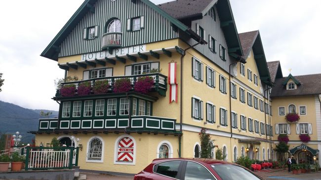 今日からお世話になる「ホテルピーター」家族経営のホテルです。