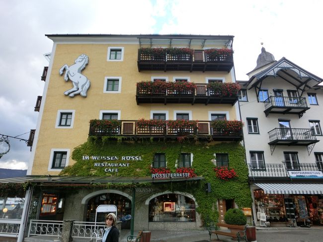 このホテルに泊まるのが悲願でしたが<br />いくつも棟がある大きなホテル。<br /><br />レイクビュー予約で泊ったのに湖がみえなかった！<br />そんな話を聞いて、ホテルピーターにしました。