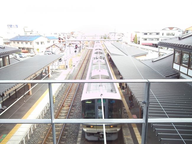 電車に乗って<br />ＪＲ奈良駅に戻ります。