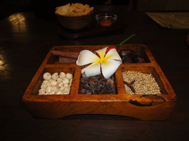 スパイスが可愛いインテリア小物として使われていました。