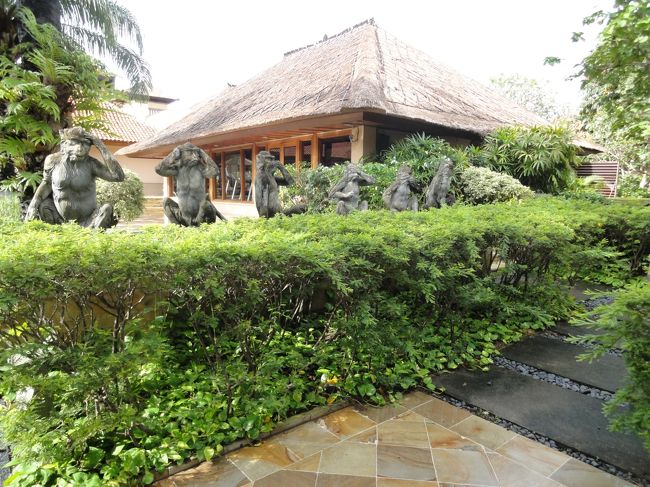 スパの施設を続けて撮りました。施設は大きかったです。