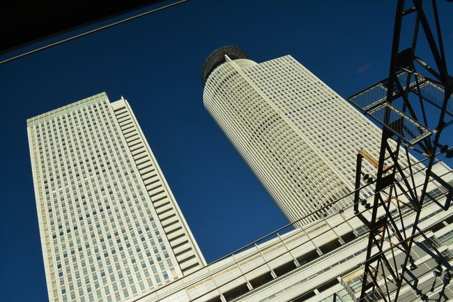 意識不明で、名古屋通過〜。<br />夢うつつで静岡も通過〜。<br /><br /><br /><br />