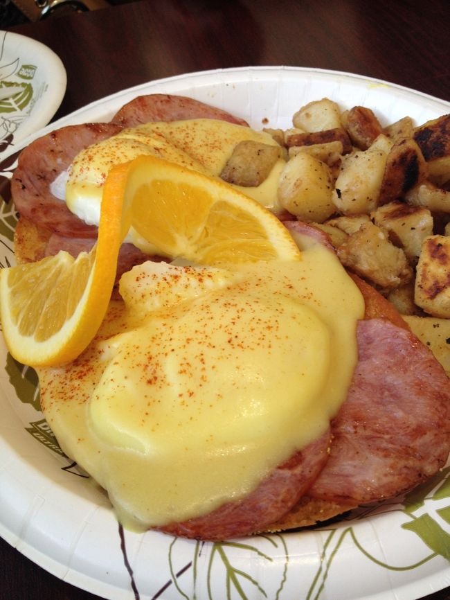 エッグスンのエッグベネディクト