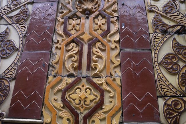 今までとはちょっと趣が違うけどこれもアズレージョ。