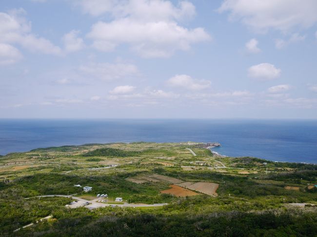 沖縄最北端の辺戸岬や大海原を望める展望台です。<br />約30km先の与論島まで見えました！！