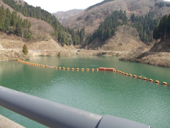 色々見たり話したりしながら、1時間かけて上りました。