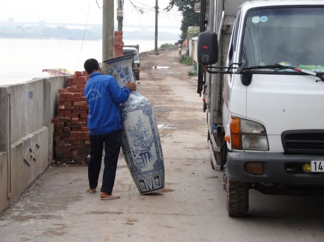 デカイ花瓶！？