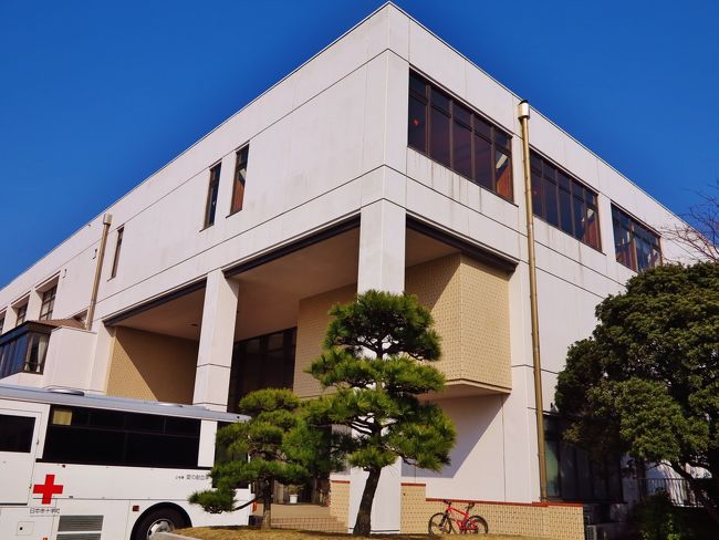 横須賀-4 防衛大学校 見学ツアーで ☆(小原台)記念講堂や展示館