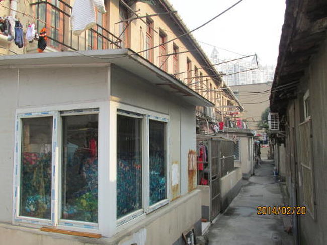 日本人が見学に来たと解ったらいろいろ案内してくれました。