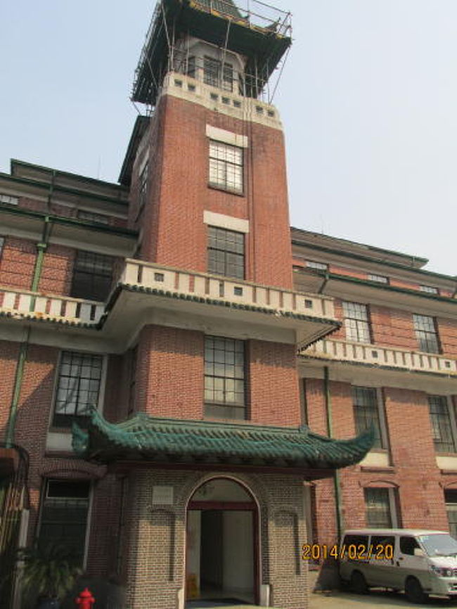 尖がり屋根は工事中です。<br />