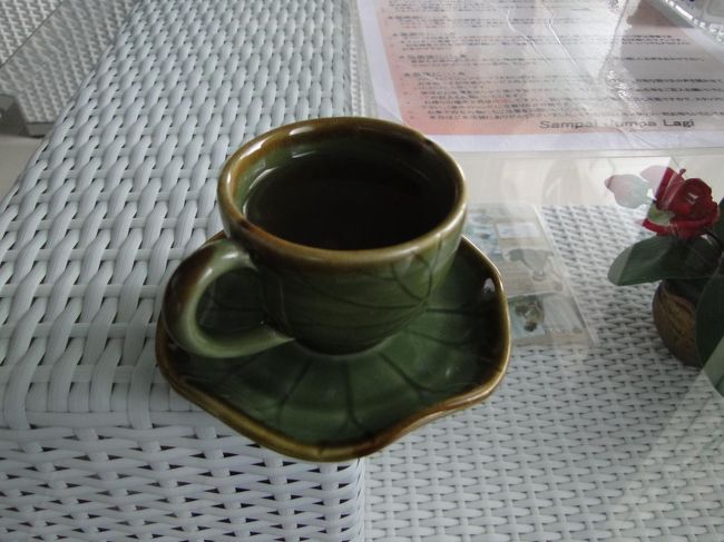 午前はマッサージへ。<br />2時間3000円の着衣のバリニーズマッサージを受けました。<br />夫は前日に日焼けしていた為、死ぬほど痛かったそう（日焼けが）