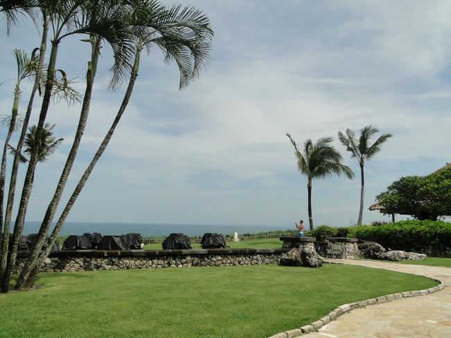 最後の最後にホテルの敷地内を散歩