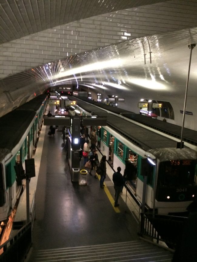 おなじみメトロ。