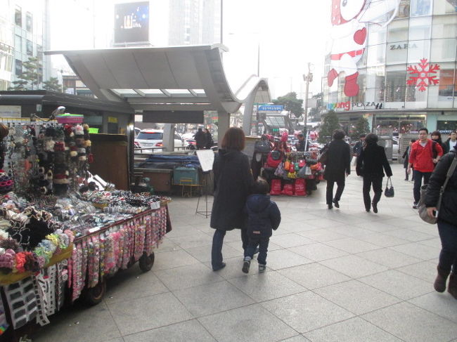 少し休憩して早速お散歩に出発。