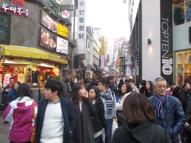 相変わらず賑わっています。