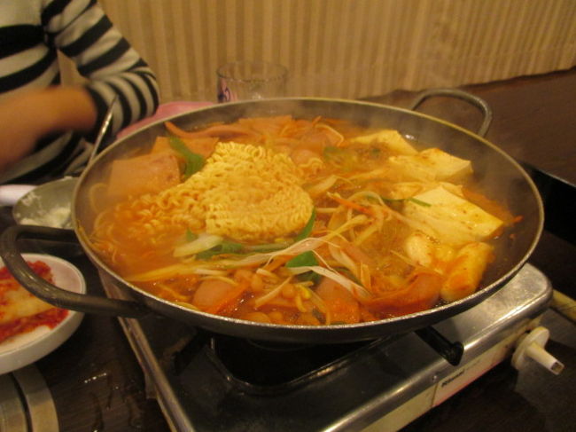 ブテチゲも良い感じにグツグツ。